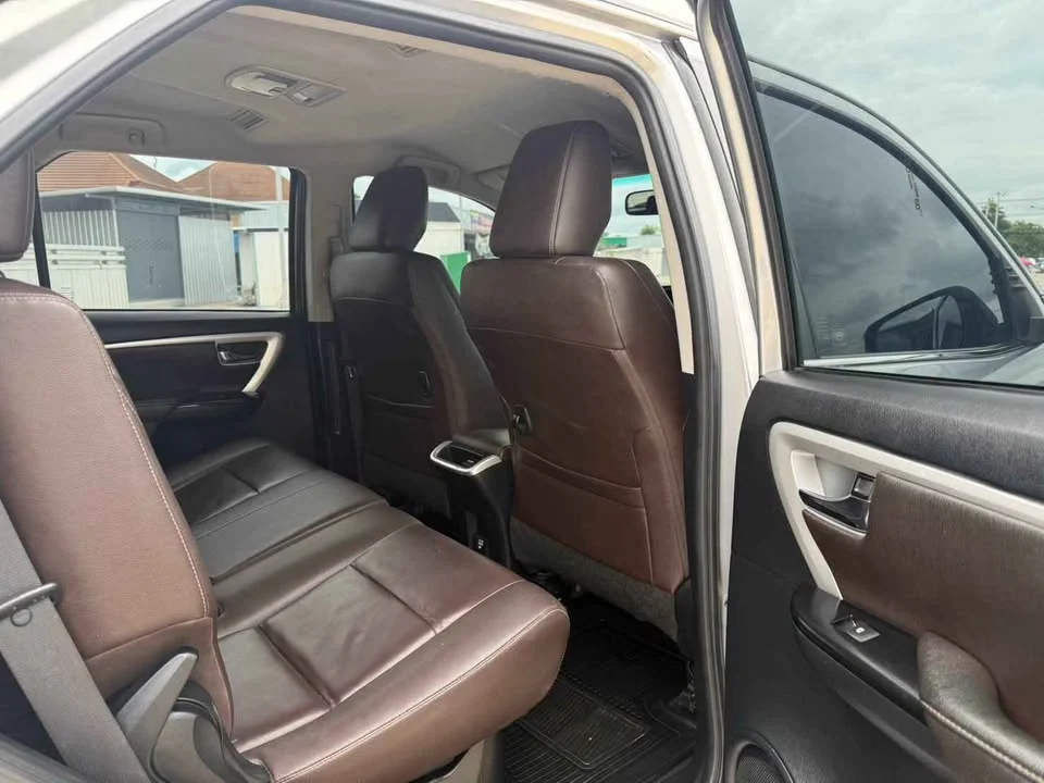 2019 Toyota Fortuner II 2