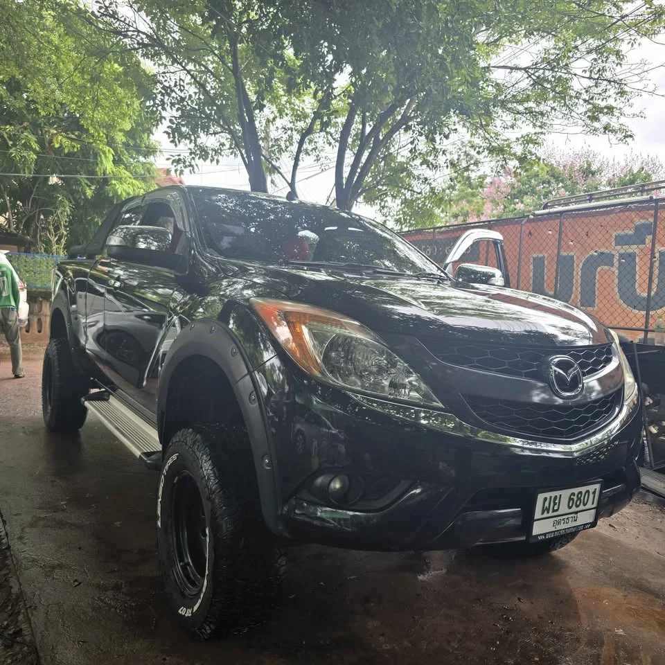 2013 Mazda BT-Series II 3
