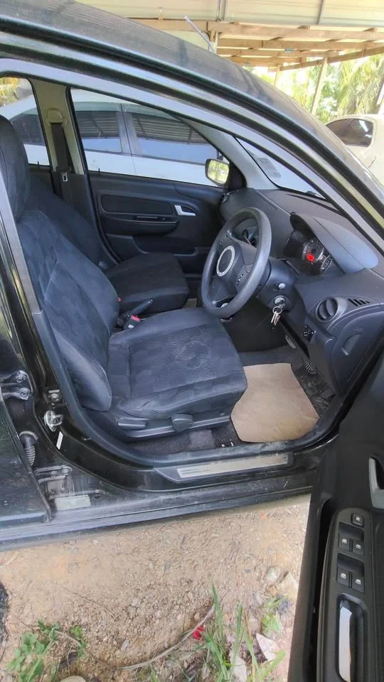 2011 Proton Saga II 3