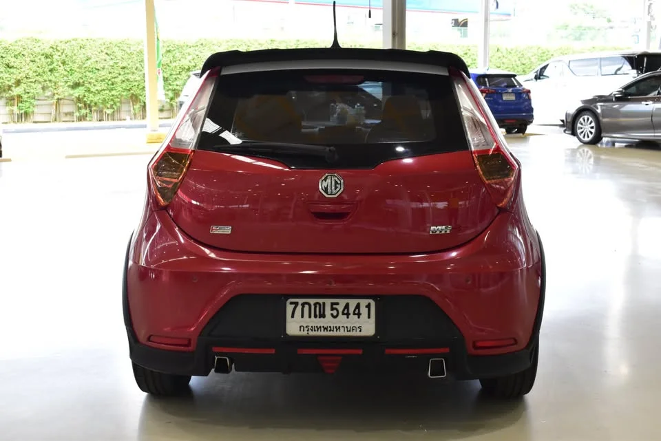 2017 MG 3 II 3