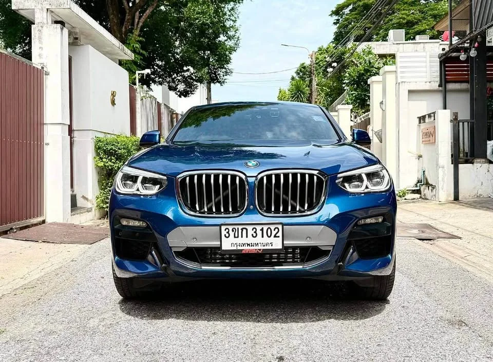 2022 BMW X4 G02 3