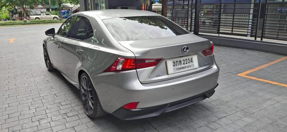 2014 Lexus IS III 2