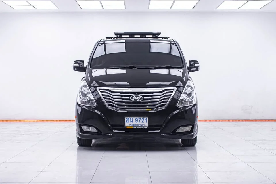 2011 Hyundai H-1 II 3