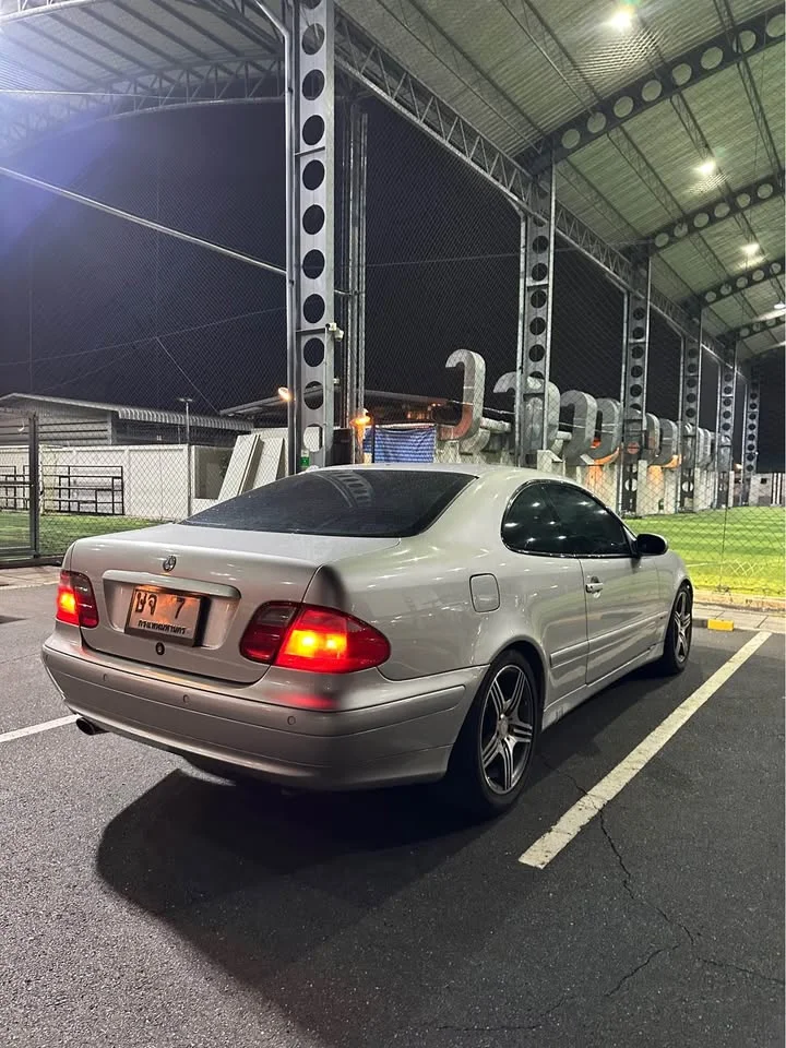 2001 Benz CLK-Class W208 3