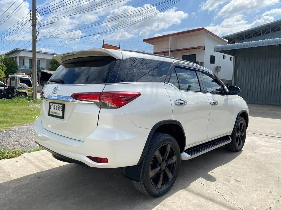 2019 Toyota Fortuner II 2