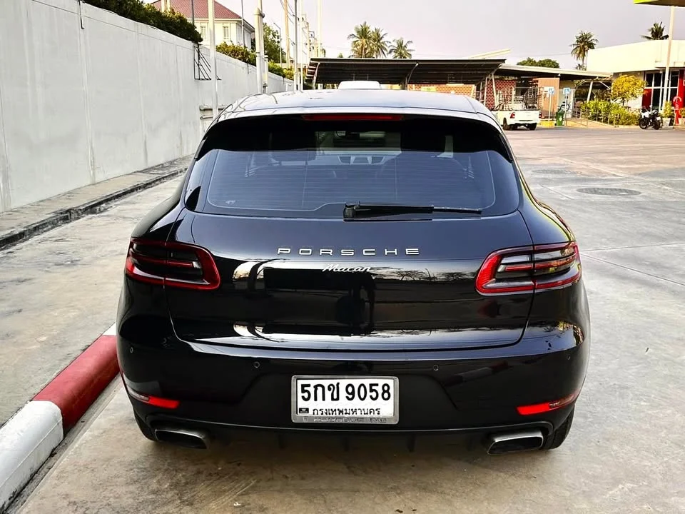 2016 Porsche Macan I 3