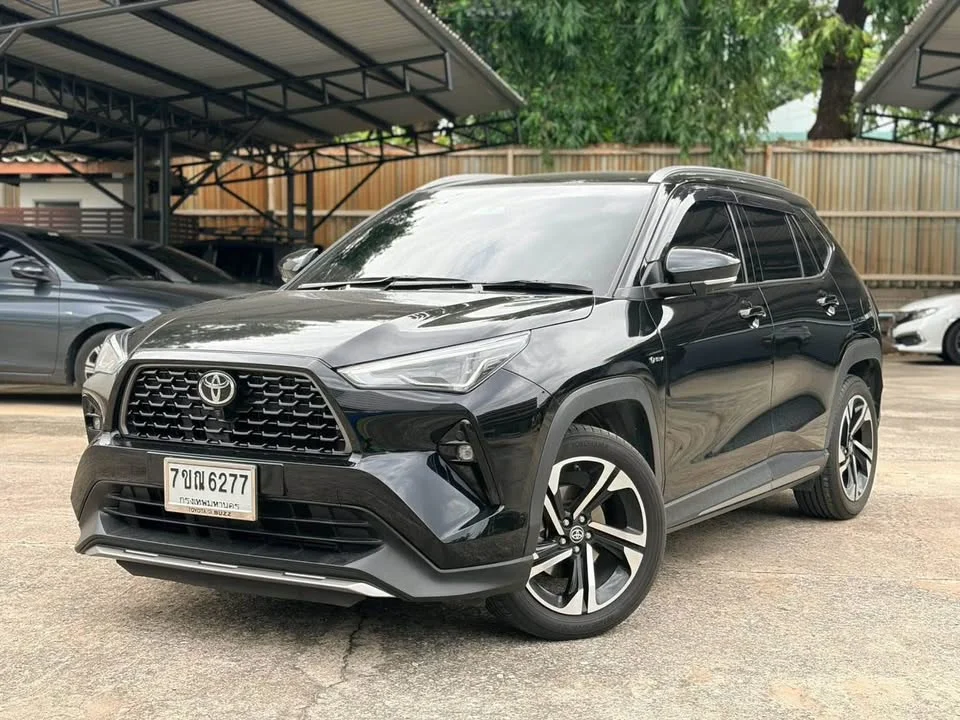 2024 Toyota Yaris Cross AC200 3