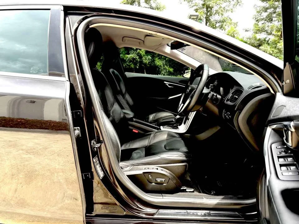 2014 Volvo V40 II 3