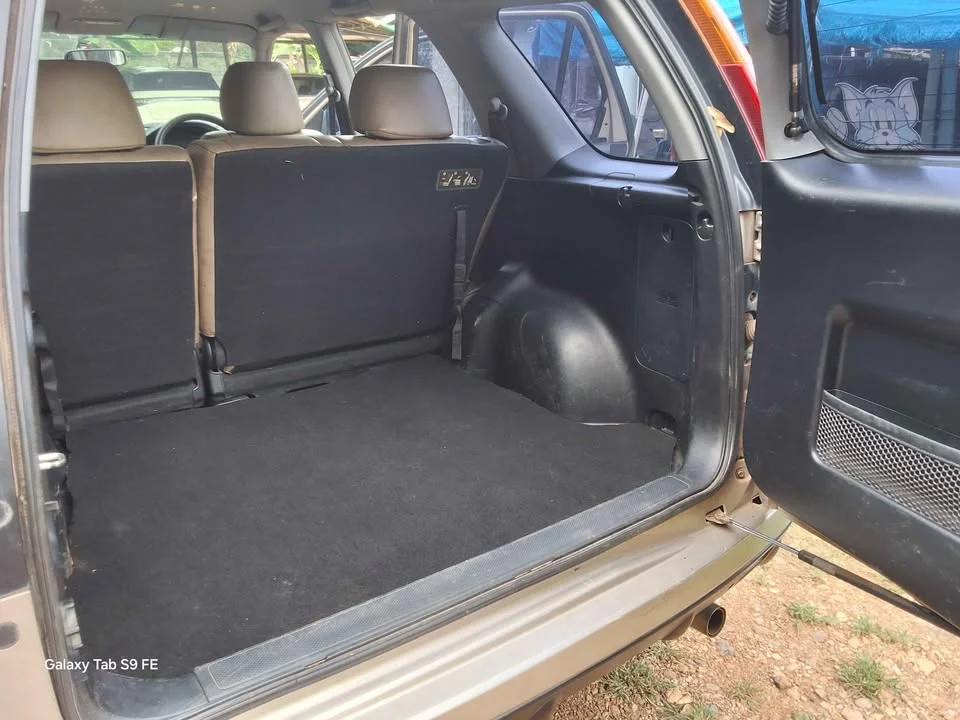 2002 Honda CR-V II 2