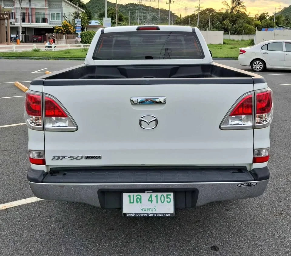 2014 Mazda BT-Series II 3