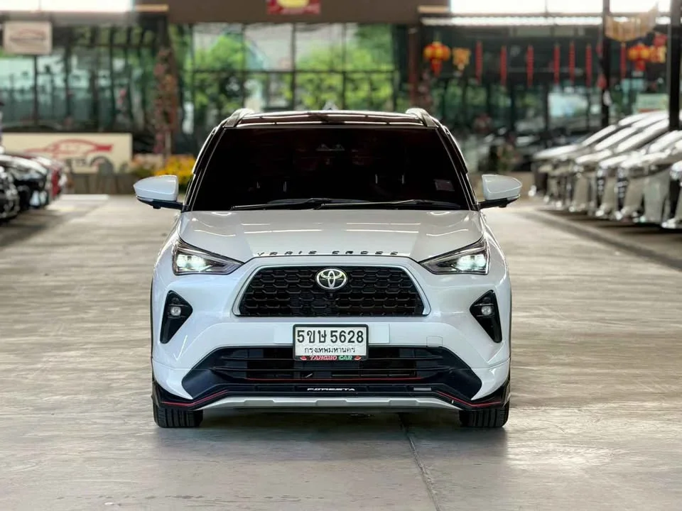 2024 Toyota Yaris Cross AC200 2