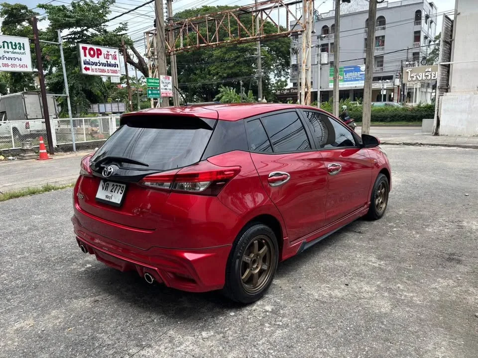 2017 Toyota Yaris III 3