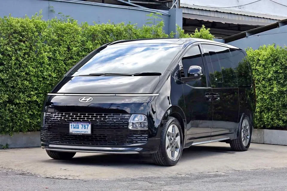 2024 Hyundai Staria US4 3
