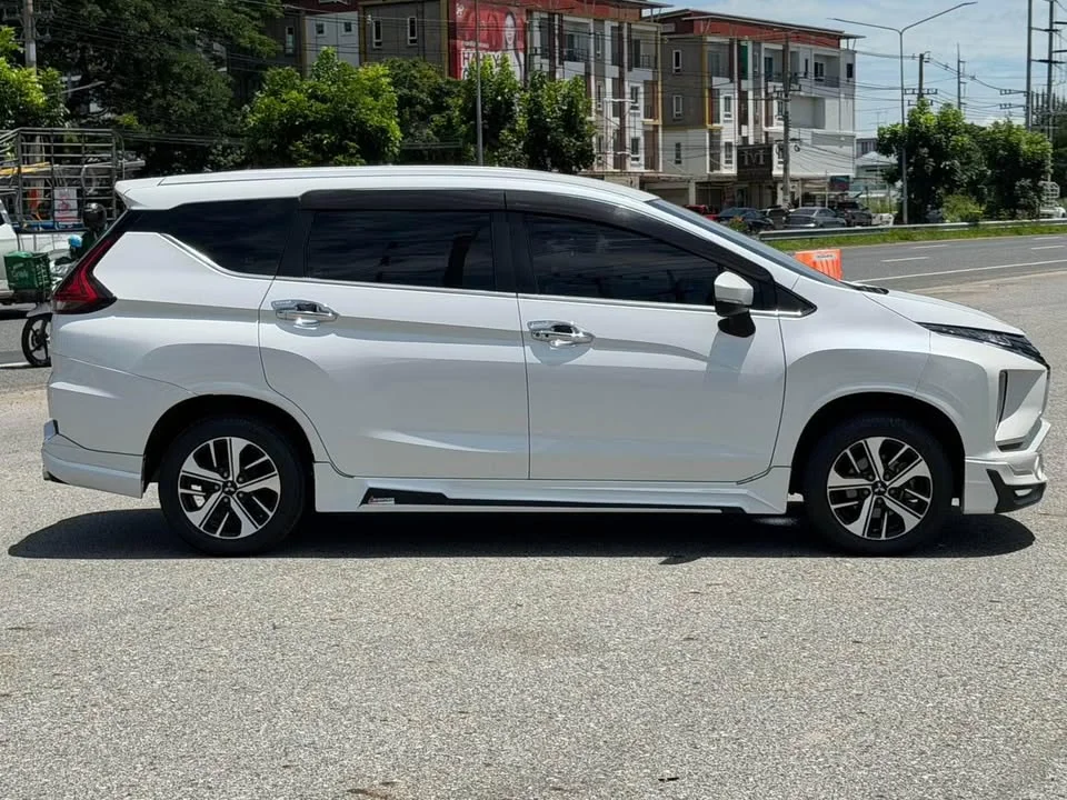 2019 Mitsubishi Xpander I 3