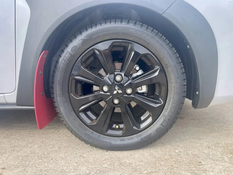 2022 Mitsubishi Mirage VI 3