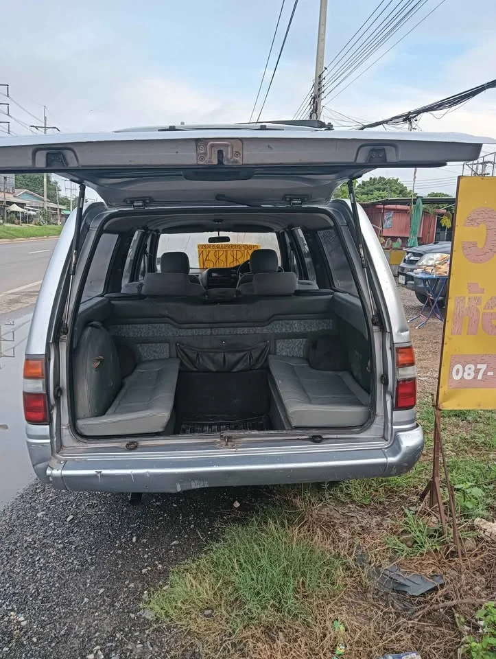 1999 Isuzu Faster Dragon Eyes III 2