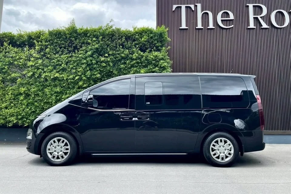 2023 Hyundai Staria US4 2