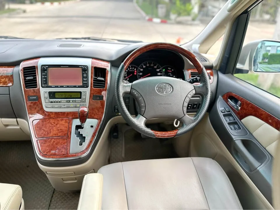 2005 Toyota Alphard, Vellfire I (AH10) 2