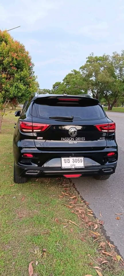 2023 MG ZS 2