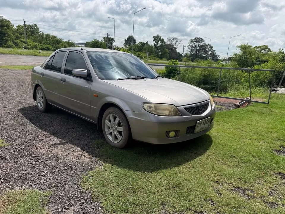 2003 Mazda 323 VIII 2