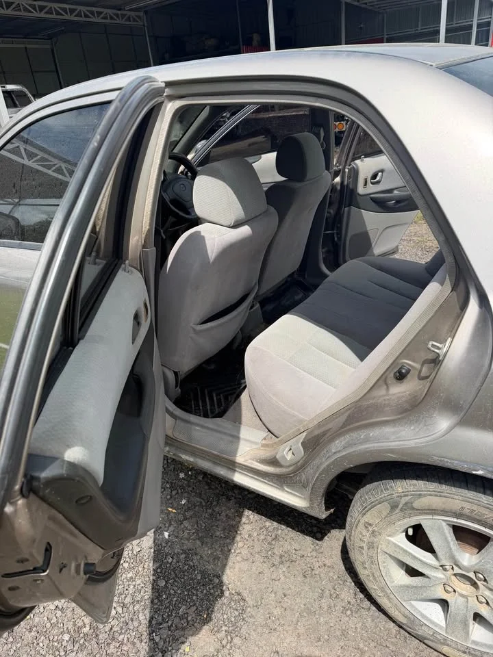 2003 Mazda 323 VIII 3