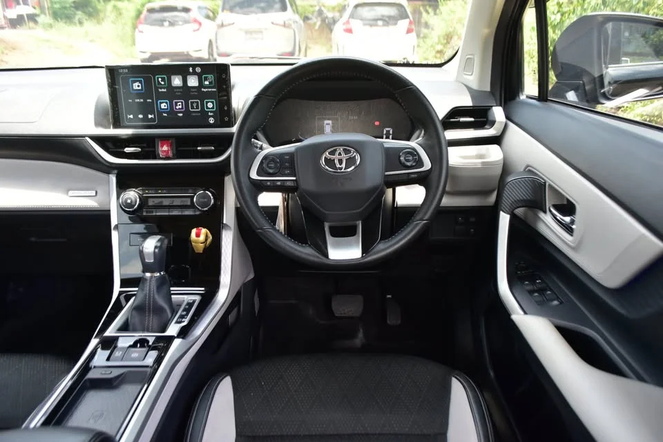 2022 Toyota Veloz III 2