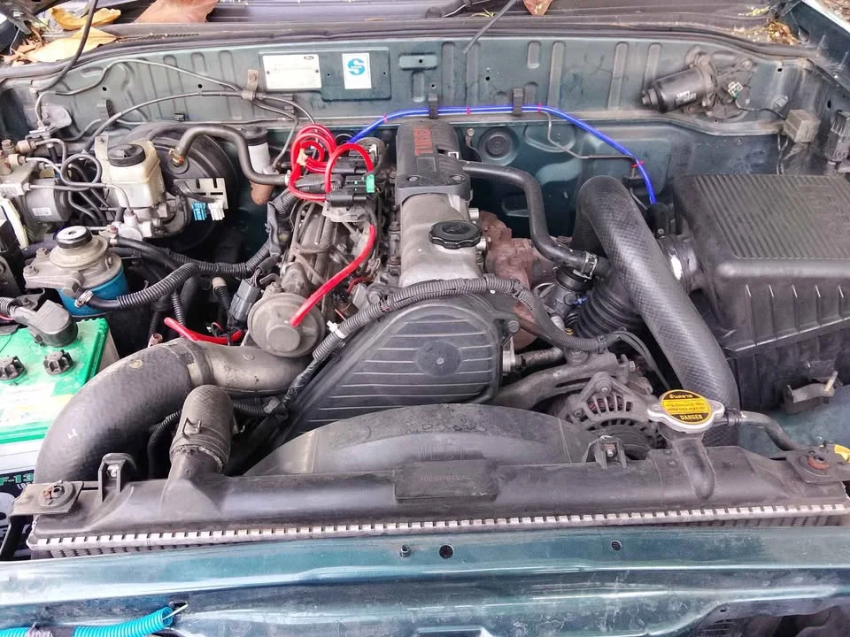 1990 Mazda 2500 Fighter V 3