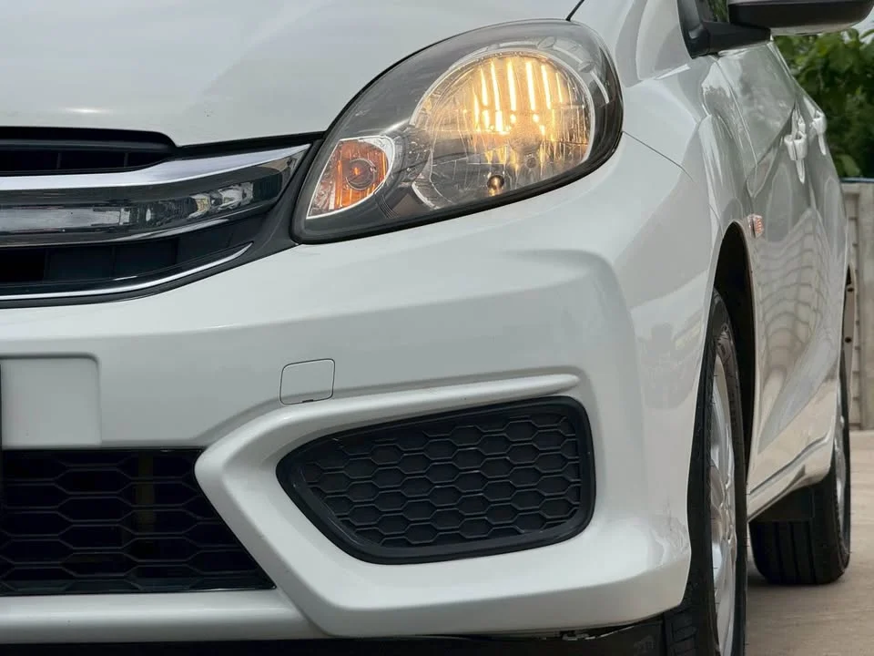 2017 Honda Brio Amaze I 2