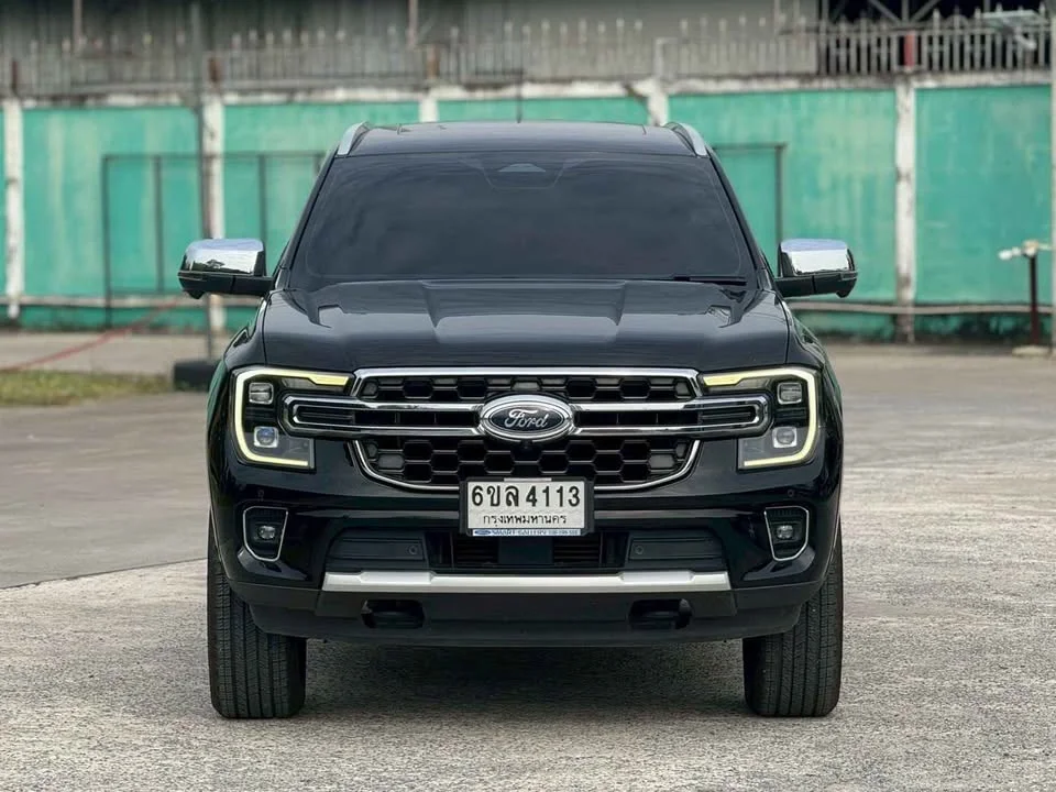 2023 Ford Everest III 3