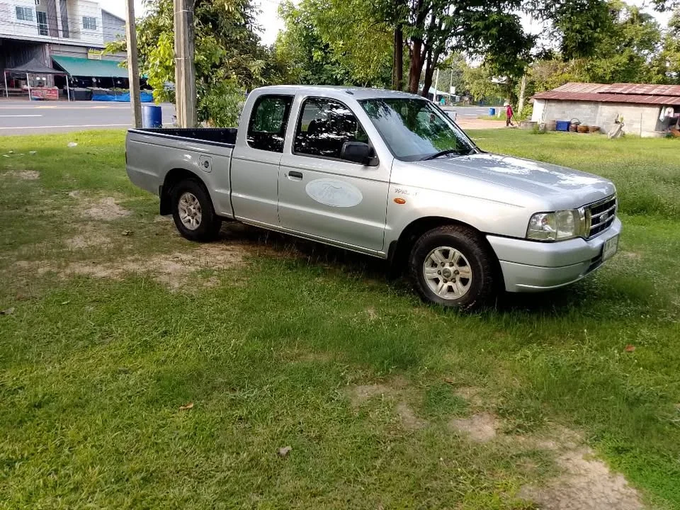 2004 Mazda 2500 Fighter V 3