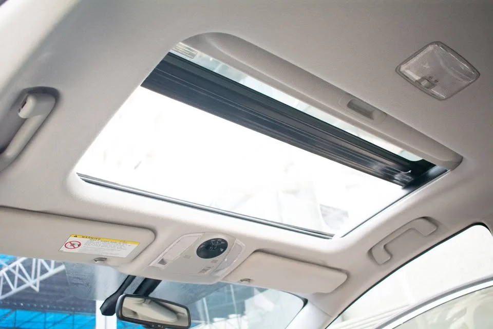 2012 Toyota Prius III 3
