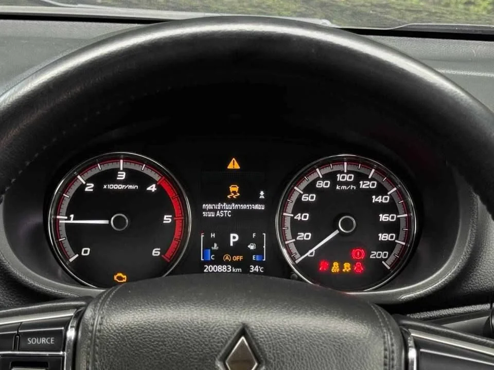 2019 Mitsubishi Triton V 2