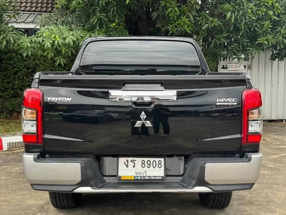 2019 Mitsubishi Triton V 3