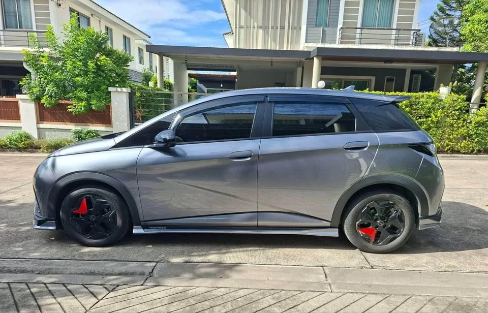 2023 BYD Dolphin 2