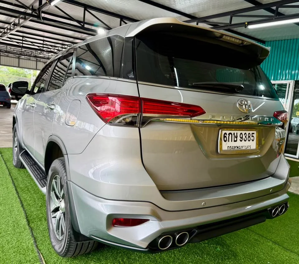 2018 Toyota Fortuner II 2