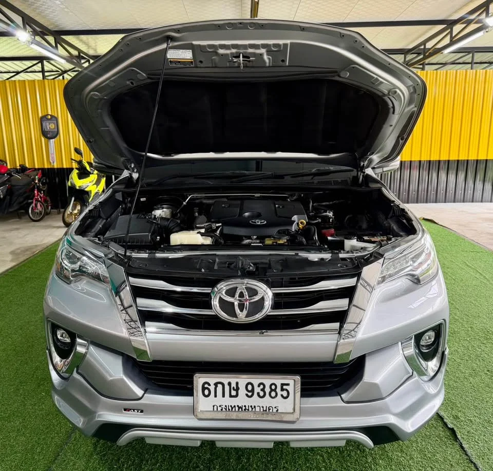 2018 Toyota Fortuner II 3