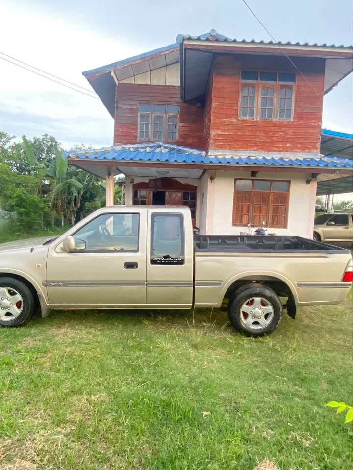 2001 Isuzu Faster Dragon Eyes III 2
