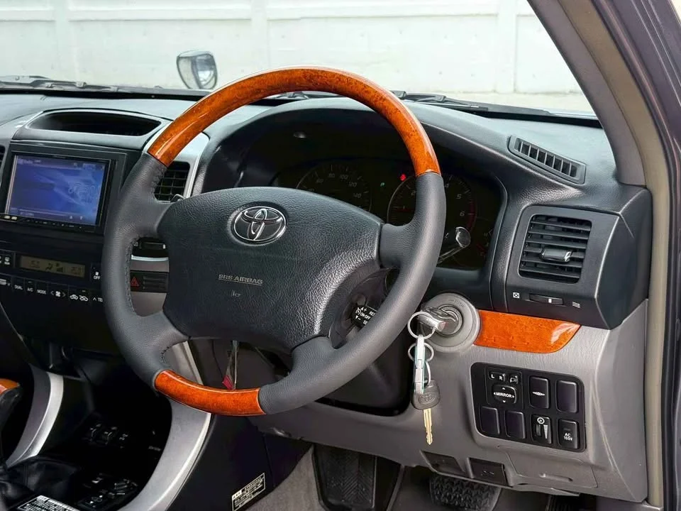 2003 Toyota Land Cruiser Prado J120 2