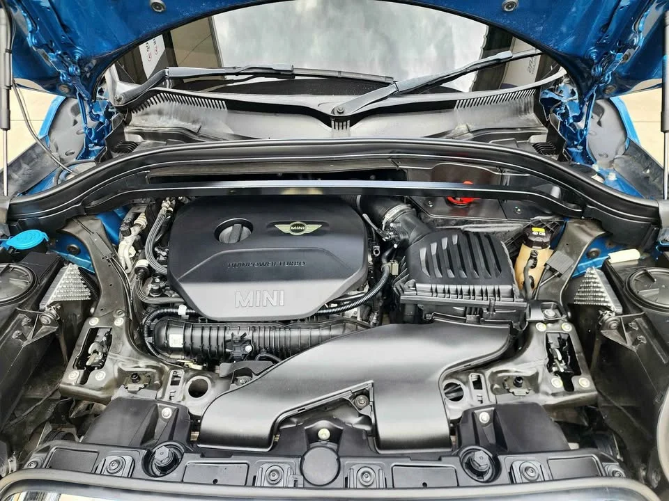 2020 Mini Hatch  III 3
