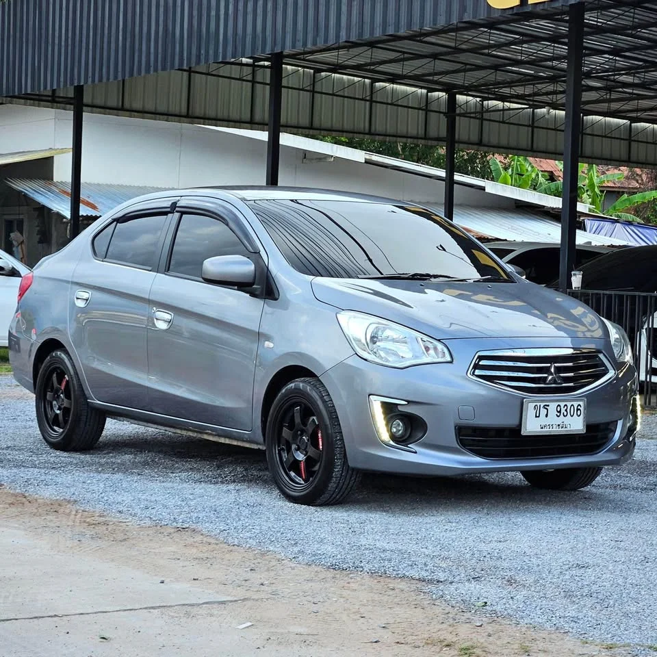 2017 Mitsubishi Attrage VI 3