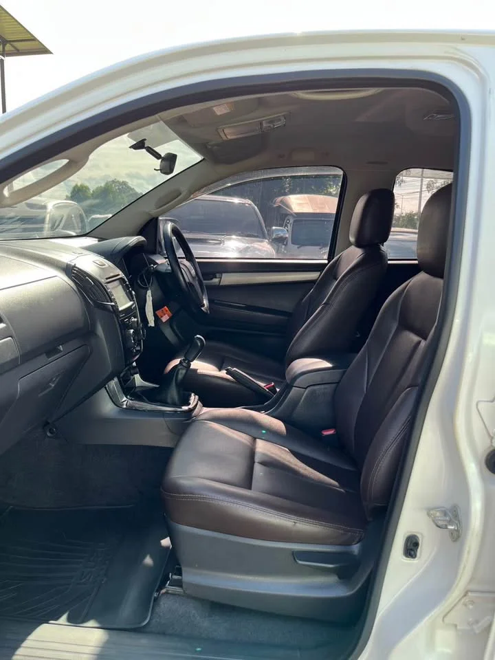 2012 Isuzu D-Max II (RT) 3