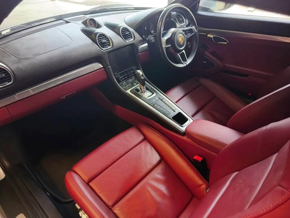 2018 Porsche 718 Boxster and Cayman IV 2