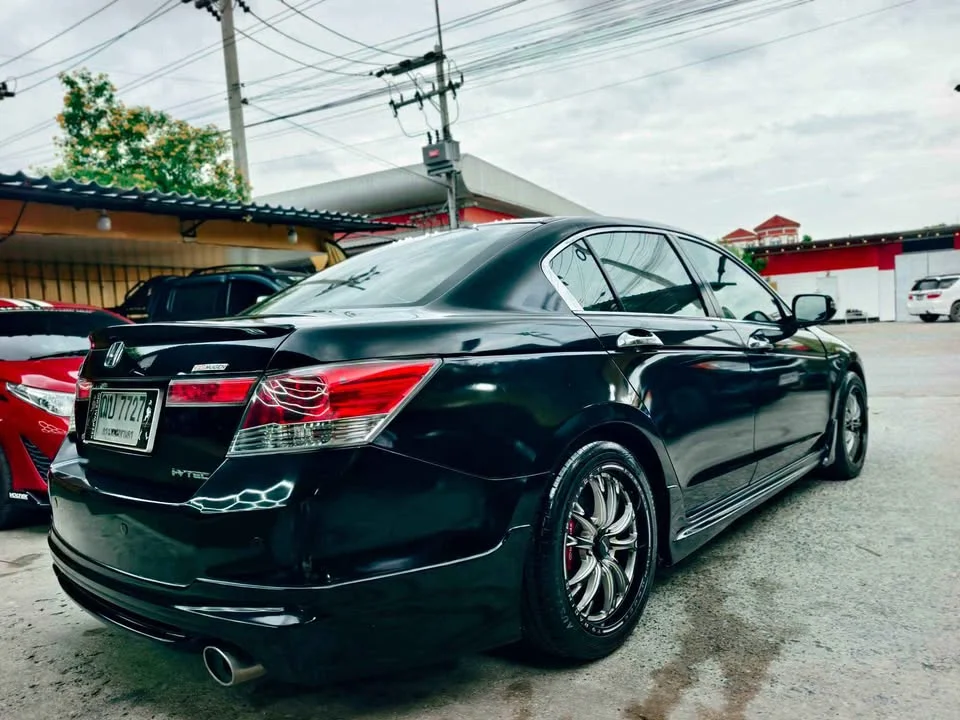 2008 Honda Accord VIII 3