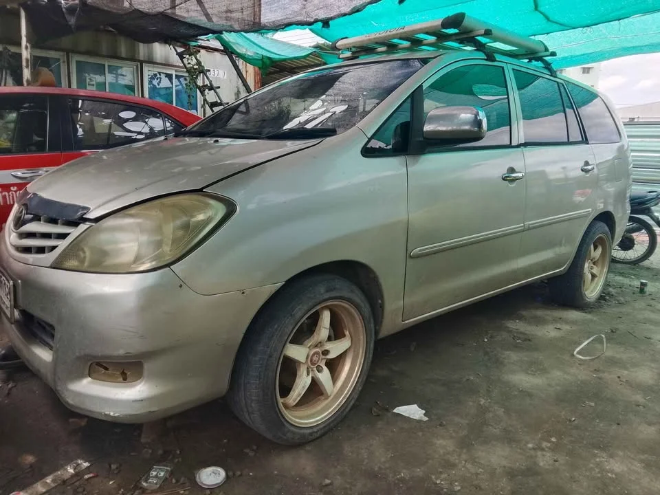2006 Toyota Innova I 2