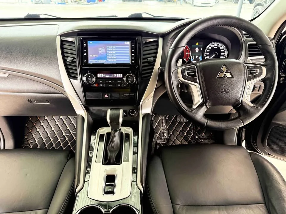 2019 Mitsubishi Pajero Sport III 3