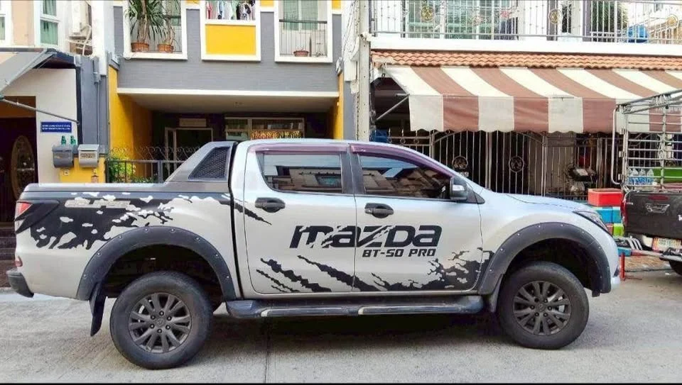 2014 Mazda BT-Series II 2