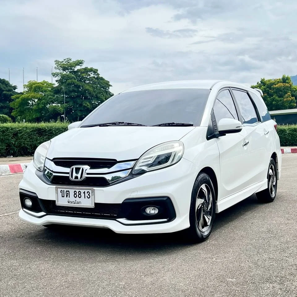2016 Honda Mobilio II 2