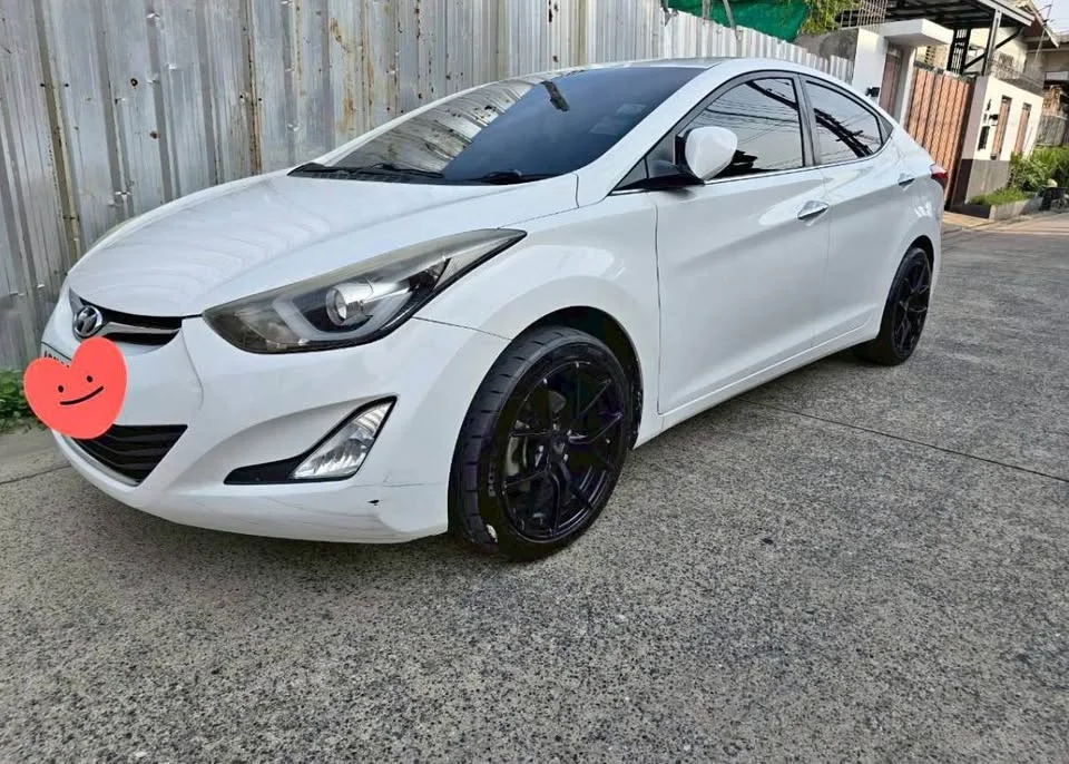 2014 Hyundai Elantra V 2