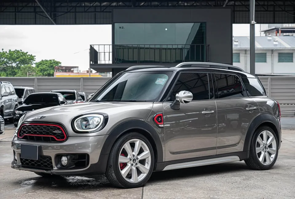 2017 Mini Countryman II 2