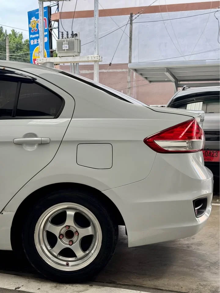 2016 Suzuki Ciaz 2